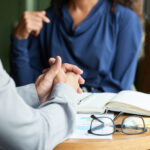 İzmir’de Psikolog Seçerken Nelere Dikkat Etmelisiniz? | En İyi Psikolog İzmir